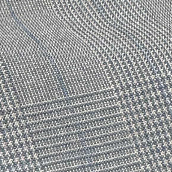 Izod Pleated Plaid 36x34 Greige pants - Picture 2 of 10